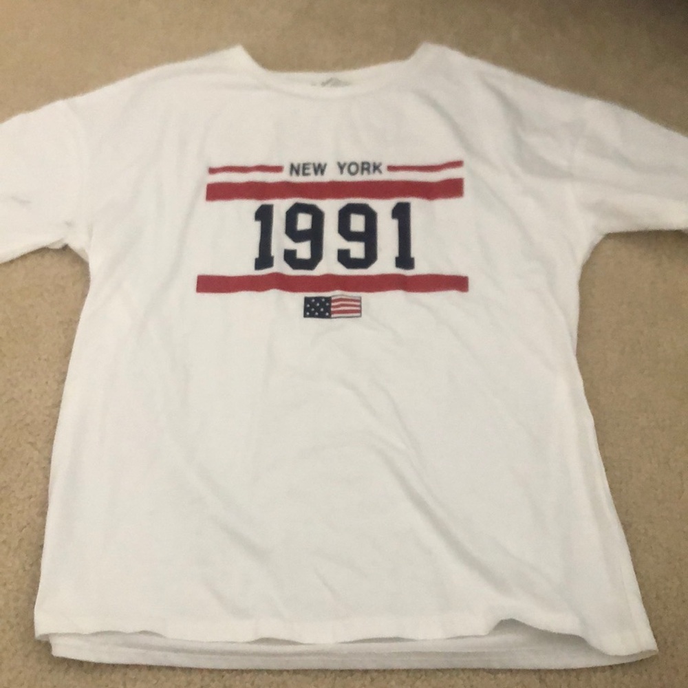 White new york t-shirt